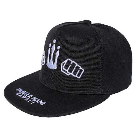 Snapback - Picture 2 of 5